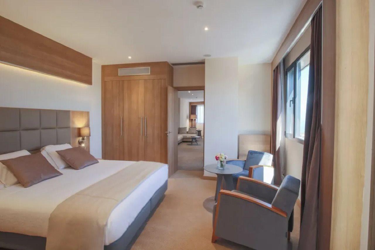 Lamaraz Hotels Algiers Bagian luar foto