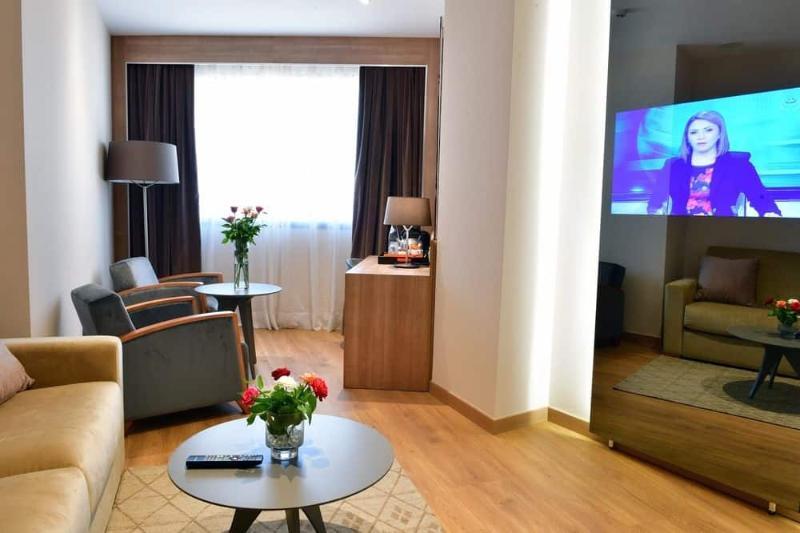 Lamaraz Hotels Algiers Bagian luar foto