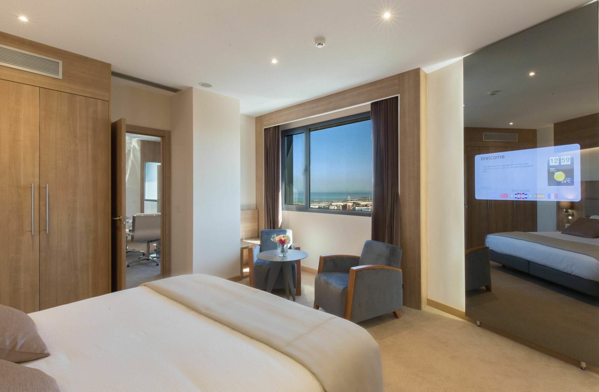 Lamaraz Hotels Algiers Bagian luar foto