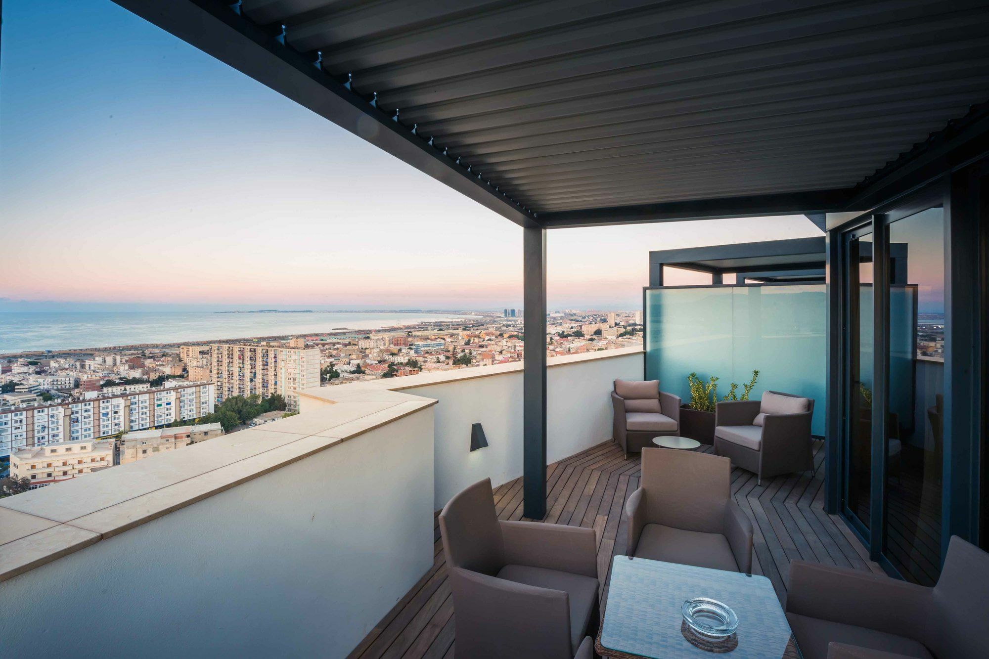 Lamaraz Hotels Algiers Bagian luar foto